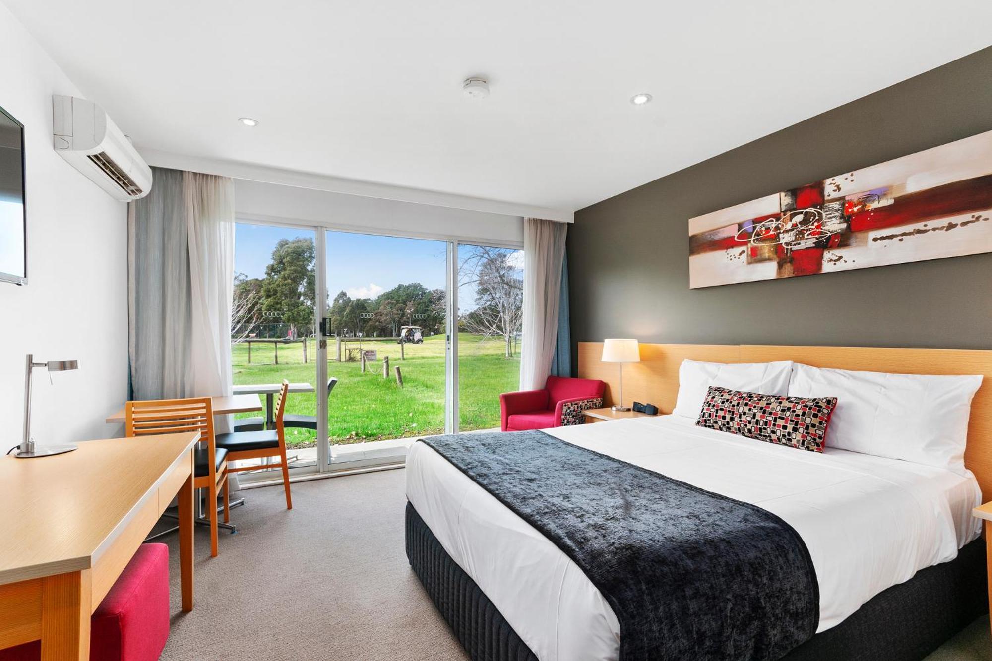 Quality Inn & Suites Traralgon Quarto foto